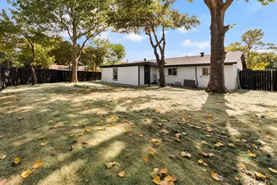 4910 Frontier Road, Garland, TX 75043 - Photo 2