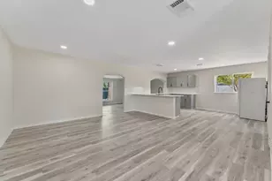 4910 Frontier Rd, Garland, TX 75043 - Photo 12