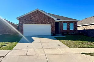 672 Crestridge Dr, Lavon, TX 75166 - Photo 1
