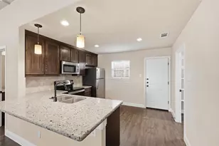 1325 White Sand Dr, Pelican Bay, TX 76020 - Photo 12