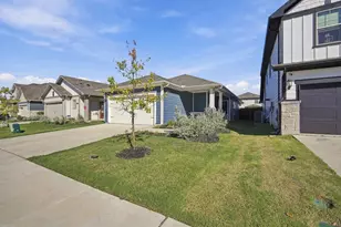 4010 Murvaul Dr, Farmersville, TX 75442 - Photo 4