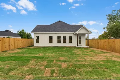 2312 25th Street, Fort Worth, TX 76164 - Photo 26