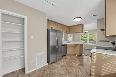 1335 Jasmine Drive, Lewisville, TX 75077 - Photo 12