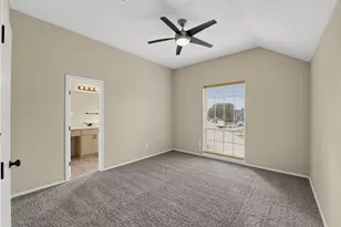 1335 Jasmine Dr, Lewisville, TX 75077 - Photo 36