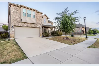 2013 Lake Moss Lane, Little Elm, TX 75068 - Photo 2
