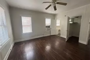600 Monticello Dr, Fort Worth, TX 76107 - Photo 2