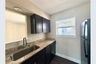 901 Redbird Drive, Irving, TX 75061 - Photo 6