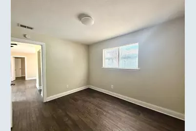 901 Redbird Drive, Irving, TX 75061 - Photo 4