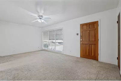 2528 Rugby Lane, Farmers Branch, TX 75234 - Photo 2