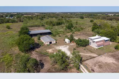 6728 County Road 1090, Corsicana, TX 75110 - Photo 32