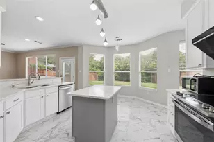 937 Parker Dr, Coppell, TX 75019 - Photo 8
