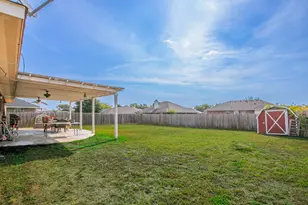 212 Broken Arrow Dr, Lacy Lakeview, TX 76705 - Photo 26