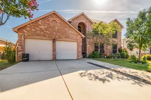 925 Rio Vista Ln, Arlington, TX 76017 - Photo 1