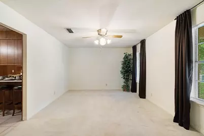 210 31st Street SW, Paris, TX 75460 - Photo 6