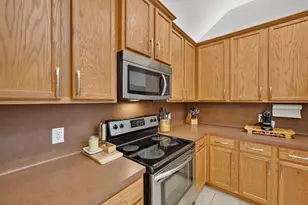 929 Warbler, Aubrey, TX 76227 - Photo 6