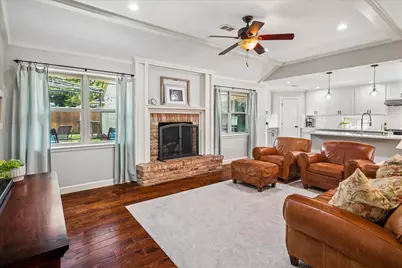 3334 Regent Drive, Dallas, TX 75229 - Photo 2