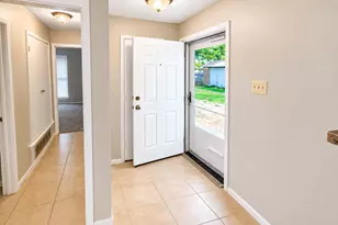 4209 Wingrove Dr, Arlington, TX 76015 - Photo 2