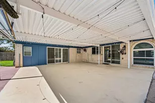 633 Lewis Dr, Hurst, TX 76054 - Photo 28