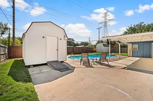633 Lewis Dr, Hurst, TX 76054 - Photo 32