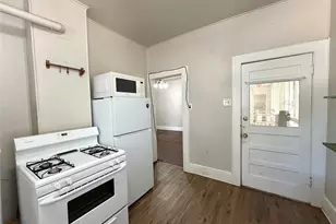 919 N Austin St, Denton, TX 76201 - Photo 10