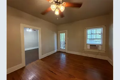 919 N Austin Street, Denton, TX 76201 - Photo 2