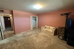 7939 Royal Ln, Dallas, TX 75230 - Photo 22