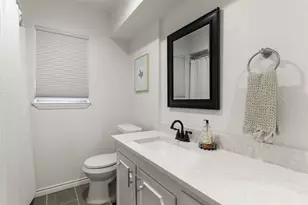 6759 E Mockingbird Ln, Dallas, TX 75214 - Photo 26
