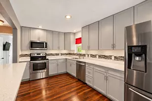 2822 Materhorn Dr, Dallas, TX 75228 - Photo 6