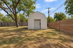 2822 Materhorn Dr, Dallas, TX 75228 - Photo 24