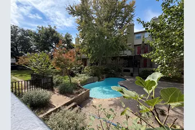 5740 Martel Avenue #B12, Dallas, TX 75206 - Photo 2