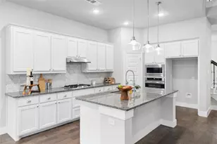 1317 Thrasher Dr, Little Elm, TX 75068 - Photo 14