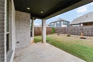 1317 Thrasher Dr, Little Elm, TX 75068 - Photo 36