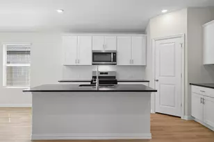 6605 Creek Edge Cir, Fort Worth, TX 76036 - Photo 6