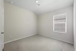 6605 Creek Edge Cir, Fort Worth, TX 76036 - Photo 12