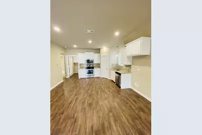 307 N Colbert Avenue, Sherman, TX 75090 - Photo 4