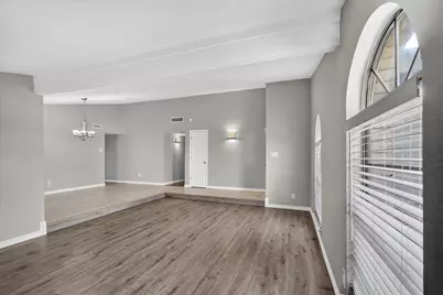 4721 Woodfield Drive, Arlington, TX 76016 - Photo 8