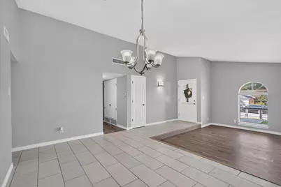 4721 Woodfield Drive, Arlington, TX 76016 - Photo 6