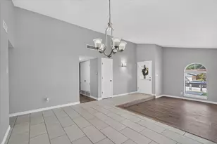 4721 Woodfield Dr, Arlington, TX 76016 - Photo 6
