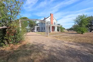 401 S 8th St, Coolidge, TX 76635 - Photo 36
