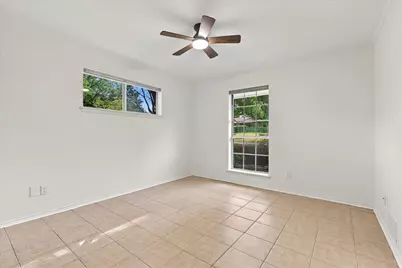 2811 Reedcroft Drive, Farmers Branch, TX 75234 - Photo 32