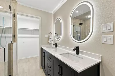 2811 Reedcroft Drive, Farmers Branch, TX 75234 - Photo 28