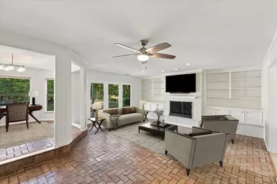 2811 Reedcroft Drive, Farmers Branch, TX 75234 - Photo 16