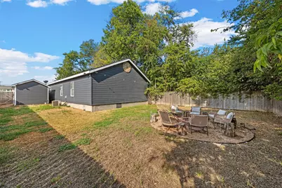2220 S 2nd Street, Waco, TX 76706 - Photo 34