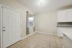 814 White Dove Dr, Arlington, TX 76017 - Photo 8