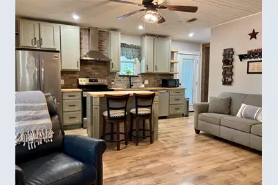 111 Rupert Court, Weatherford, TX 76087 - Photo 10
