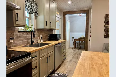 111 Rupert Court, Weatherford, TX 76087 - Photo 16