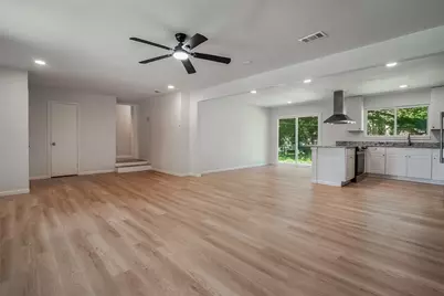 1421 S Scullin Avenue, Denison, TX 75020 - Photo 10