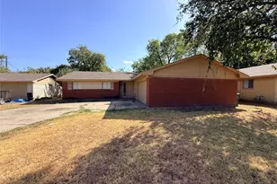 1217 Cordell St, Denton, TX 76201 - Photo 1