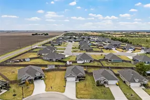 103 Olivia St, Hillsboro, TX 76645 - Photo 24