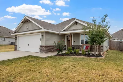 103 Olivia Street, Hillsboro, TX 76645 - Photo 2